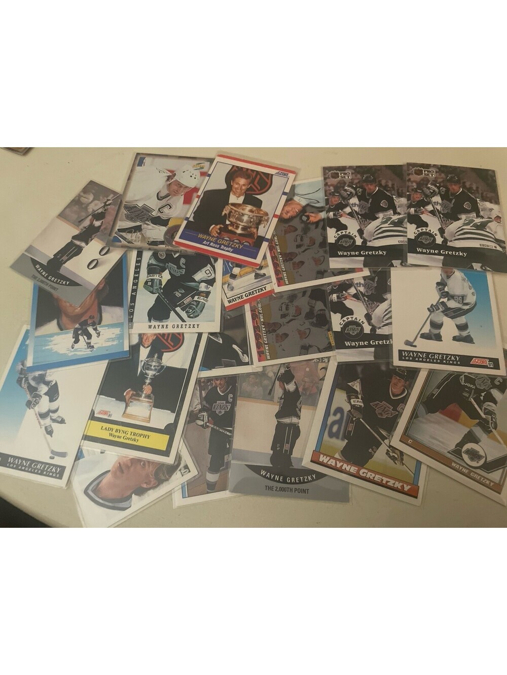 Lot Of 38 Vintage Wayne Gretzky Hockey Cards NHL LA Kings